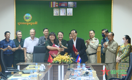 Tỉnh Đắk Lắk và tỉnh Mondulkiri tiếp tục tăng cường công tác tìm kiếm, quy tập hài cốt liệt sĩ